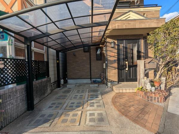 京都市山科区西野今屋敷町　中古戸建 現地写真（駐車場）