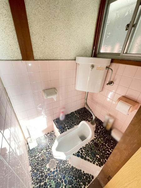 大阪市平野区平野東1丁目　中古戸建 内観写真（トイレ）