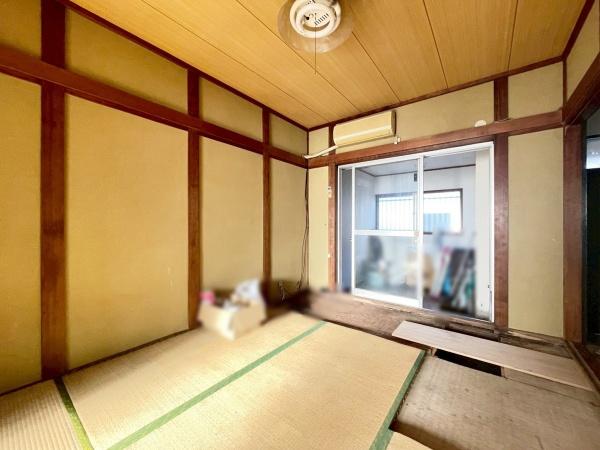 大阪市平野区平野東1丁目　中古戸建 内観写真（リビング以外の居室）