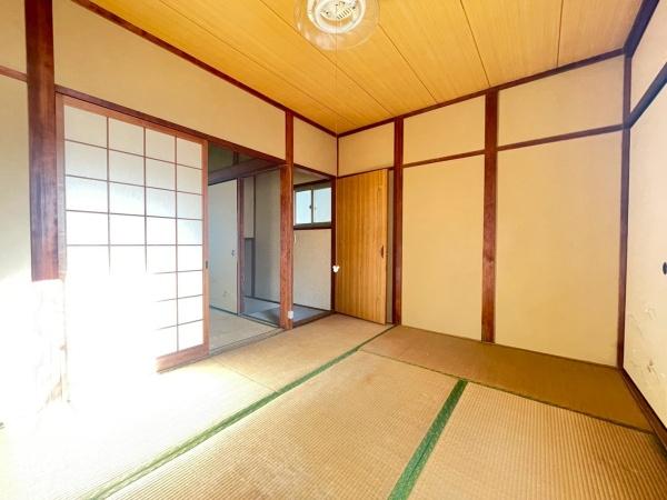 大阪市平野区平野東1丁目　中古戸建 内観写真（リビング以外の居室）