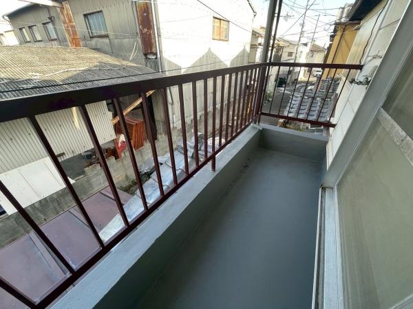 大阪市平野区平野東1丁目　中古戸建 現地写真（バルコニー）