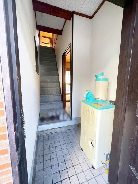 大阪市平野区平野東1丁目　中古戸建 現地写真（玄関）