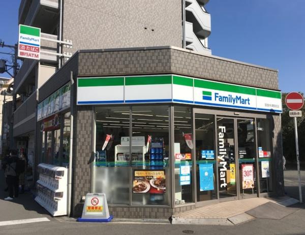 ザ・パークハウス大阪梅田タワー コンビニ