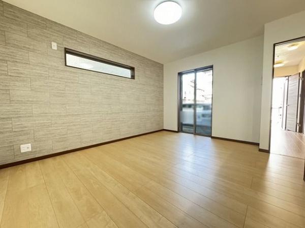 高石市取石4丁目　中古戸建 内観写真（リビング）