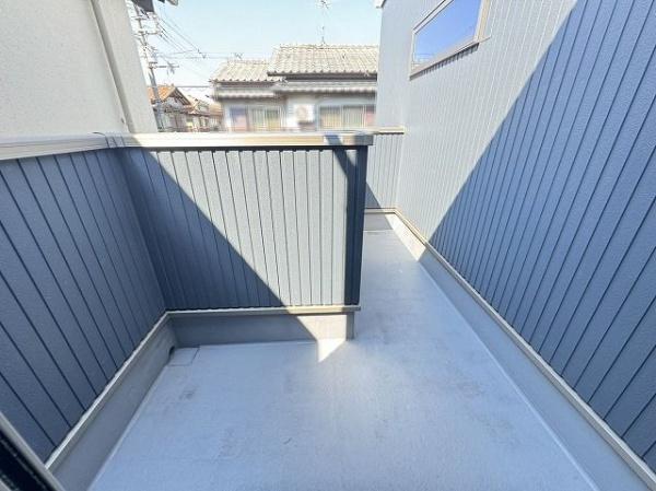 高石市取石4丁目　中古戸建 現地写真（バルコニー）