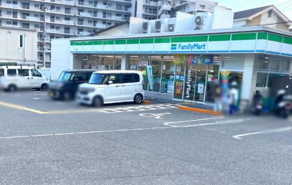 和泉市和田町　中古戸建 コンビニ