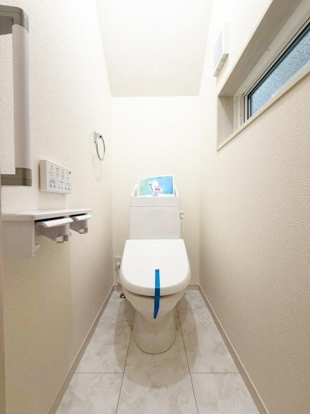 大阪市生野区田島2丁目　新築戸建 内観写真（トイレ）