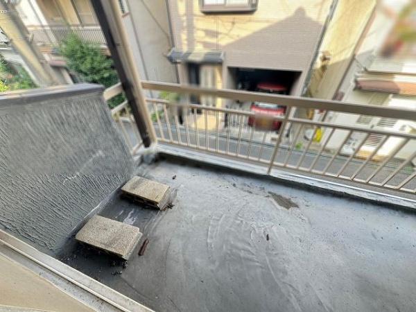 松原市阿保3丁目　中古戸建 現地写真（バルコニー）