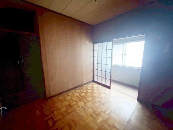 大阪市東住吉区照ケ丘矢田1丁目　中古戸建 内観写真（リビング以外の居室）