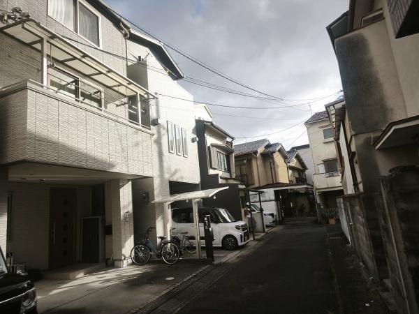 京都市右京区太秦森ケ東町　中古戸建 現地写真（前面道路含む現地写真）
