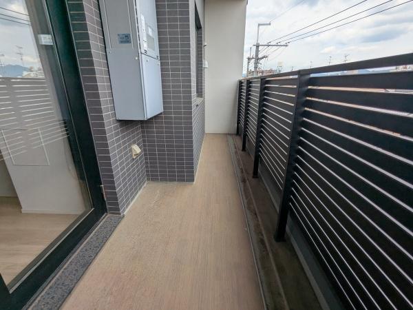 クレヴィア京都御所西 現地写真（バルコニー）