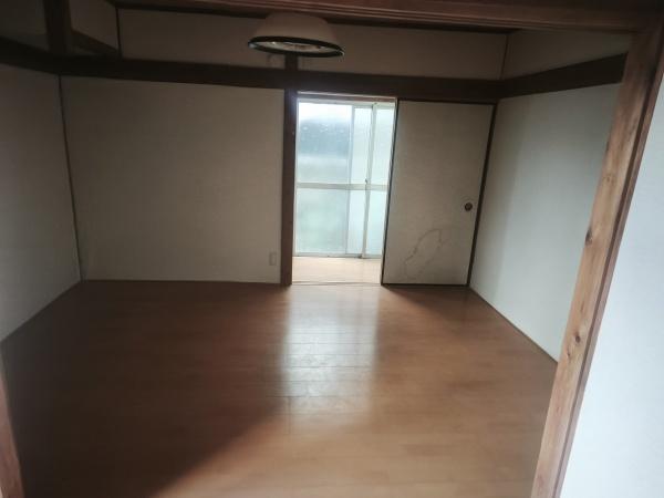 京都市右京区嵯峨野南浦町　中古テラスハウス 内観写真（リビング以外の居室）