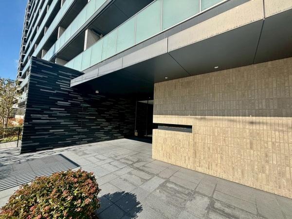 ブランズ天王寺国分町 共用部写真（エントランス）