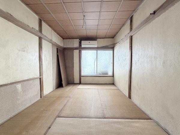 大阪市港区市岡4丁目　中古テラスハウス 内観写真（リビング以外の居室）