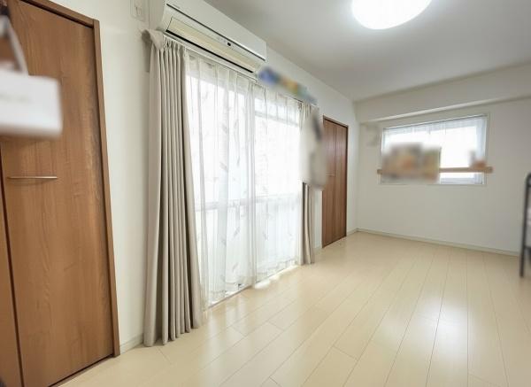 西陣グランドハイツ 内観写真（リビング以外の居室）