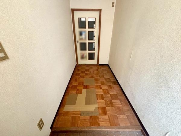 大阪市平野区長吉長原西4丁目　中古戸建 現地写真（玄関）