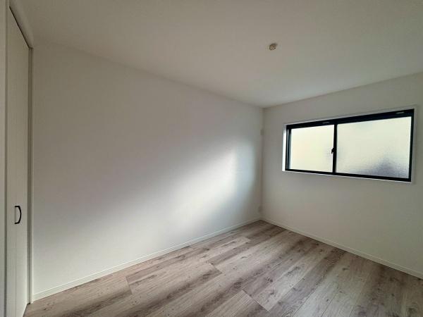 大阪市住之江区西加賀屋3丁目　新築戸建 内観写真（リビング以外の居室）