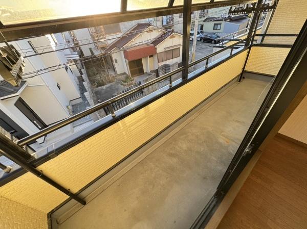 尼崎市南武庫之荘12丁目　中古戸建 現地写真（バルコニー）