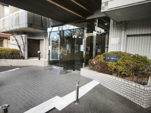 デトム・ワン京都外大南 共用部写真（エントランス）