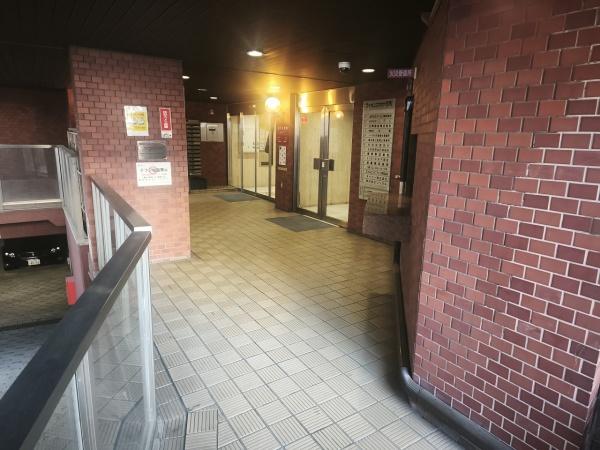 ライオンズマンション神戸元町第2 共用部写真（エントランス）