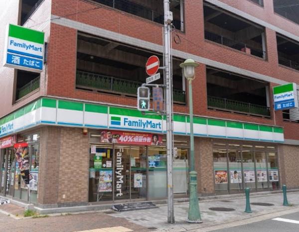 ライオンズマンション神戸元町第2 コンビニ