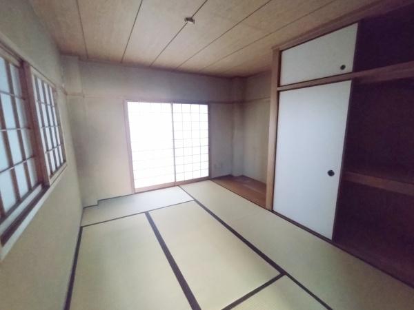 大阪市鶴見区今津北5丁目　中古戸建 内観写真（リビング以外の居室）