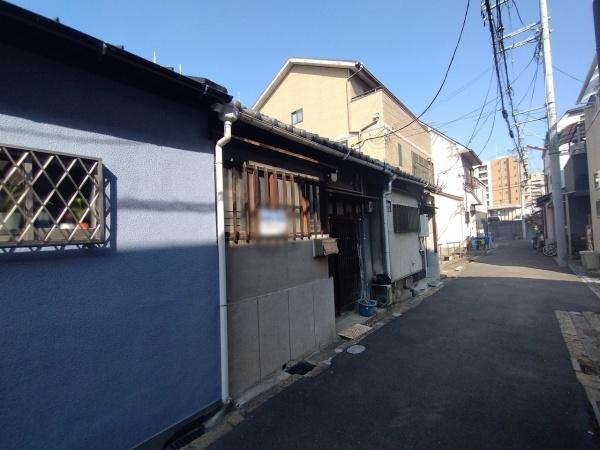 大阪市福島区海老江3丁目　連棟住宅 現地写真（前面道路含む現地写真）