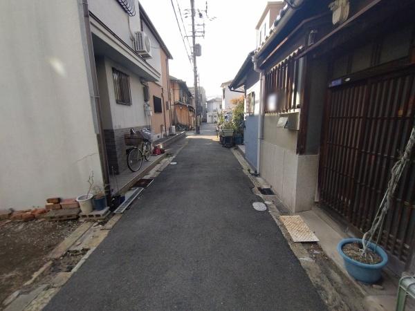 大阪市福島区海老江3丁目　連棟住宅 現地写真（前面道路含む現地写真）