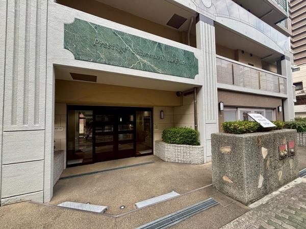 プレステージ四天王寺ラフィース 共用部写真（エントランス）