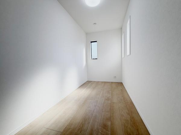 堺市堺区北向陽町2丁　A号地　中古戸建 内観写真（リビング以外の居室）