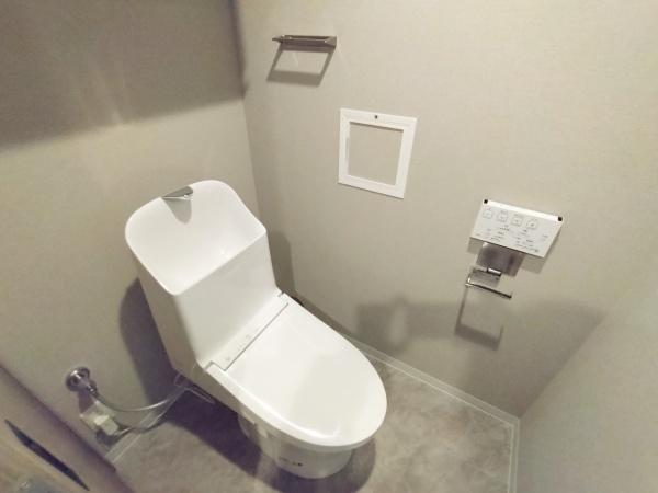 財形第3新大阪ハイツ 内観写真（トイレ）