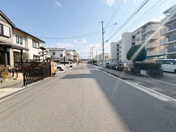 大阪市住之江区西住之江3丁目　中古戸建 現地写真（前面道路含む現地写真）