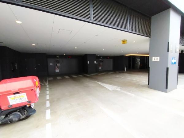 シティタワー梅田東 共用部写真（駐車場）