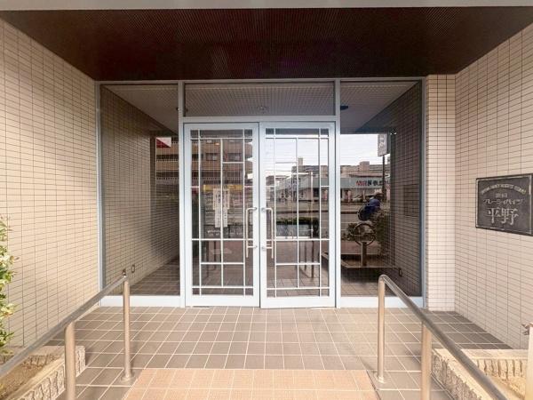 進和グレーシィハイツ平野 共用部写真（エントランス）