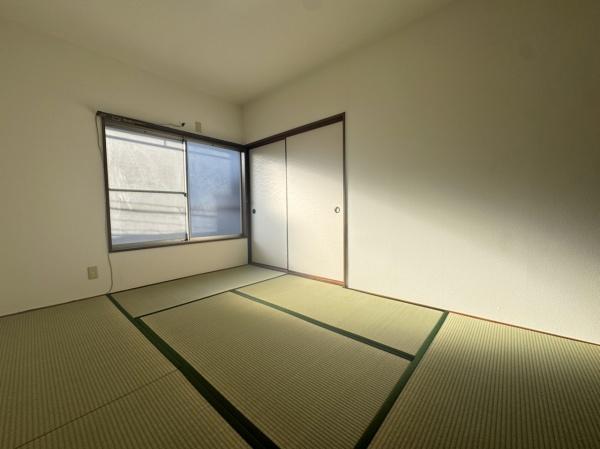 生野区巽中3丁目　中古テラス 内観写真（リビング以外の居室）