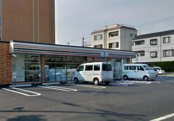 桂川ハイツ２号館 コンビニ