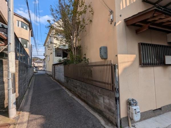 京都市北区上賀茂朝露ケ原町　中古戸建 現地写真（前面道路含む現地写真）