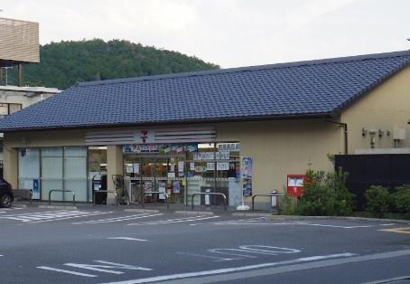 京都市北区上賀茂朝露ケ原町　中古戸建 コンビニ