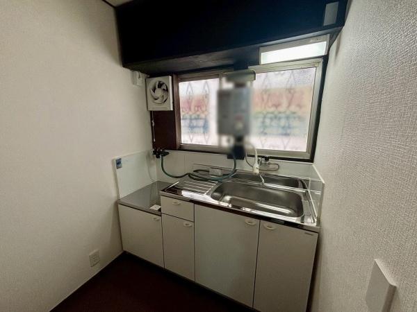 大阪市東成区東今里3丁目　中古戸建 内観写真（キッチン）