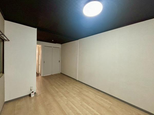 大阪市東成区東今里3丁目　中古戸建 内観写真（リビング）