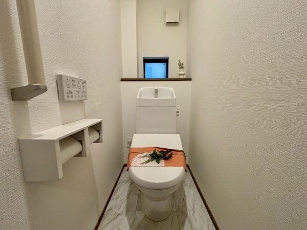 大阪市東住吉区杭全7丁目　A号棟　新築戸建 内観写真（トイレ）