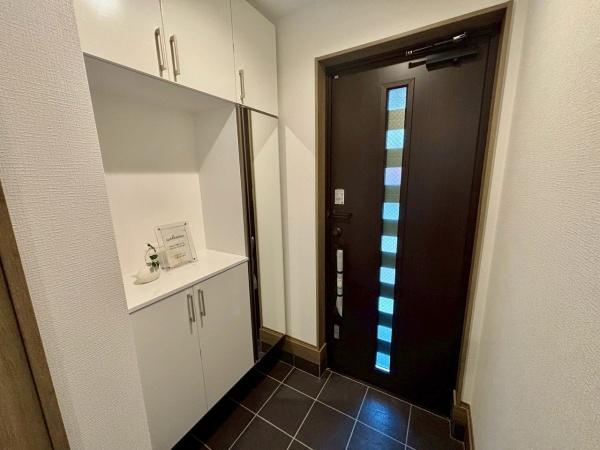 大阪市東住吉区杭全7丁目　A号棟　新築戸建 現地写真（玄関）