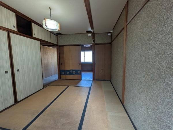 京都市北区衣笠高橋町　中古戸建 内観写真（リビング以外の居室）