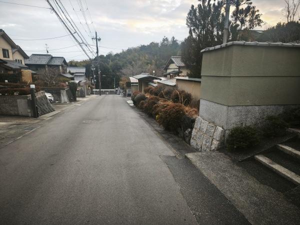 京都市右京区太秦中山町　中古戸建 現地写真（前面道路含む現地写真）
