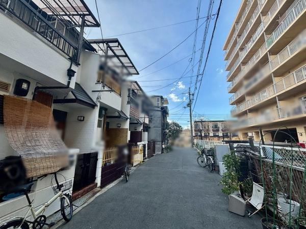 大阪市西成区天下茶屋1丁目　中古テラスハウス 現地写真（前面道路含む現地写真）