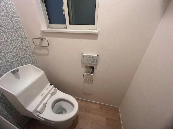 大阪市大正区泉尾3丁目　中古戸建 内観写真（トイレ）