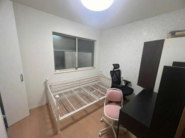 大阪市大正区泉尾3丁目　中古戸建 内観写真（リビング以外の居室）