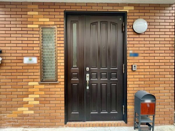 大阪市東住吉区田辺1丁目　中古戸建 現地写真（玄関）