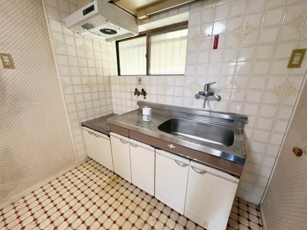 大阪市東住吉区田辺3丁目　中古戸建 内観写真（キッチン）