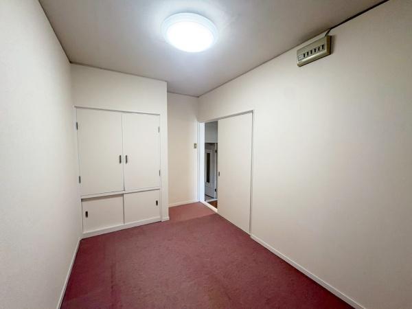 大阪市東住吉区田辺3丁目　中古戸建 内観写真（リビング以外の居室）